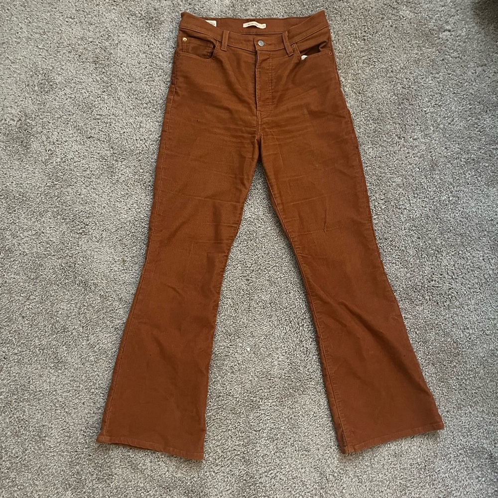 Levi’s Ribcage High Waisted Flare Corduroy Pants